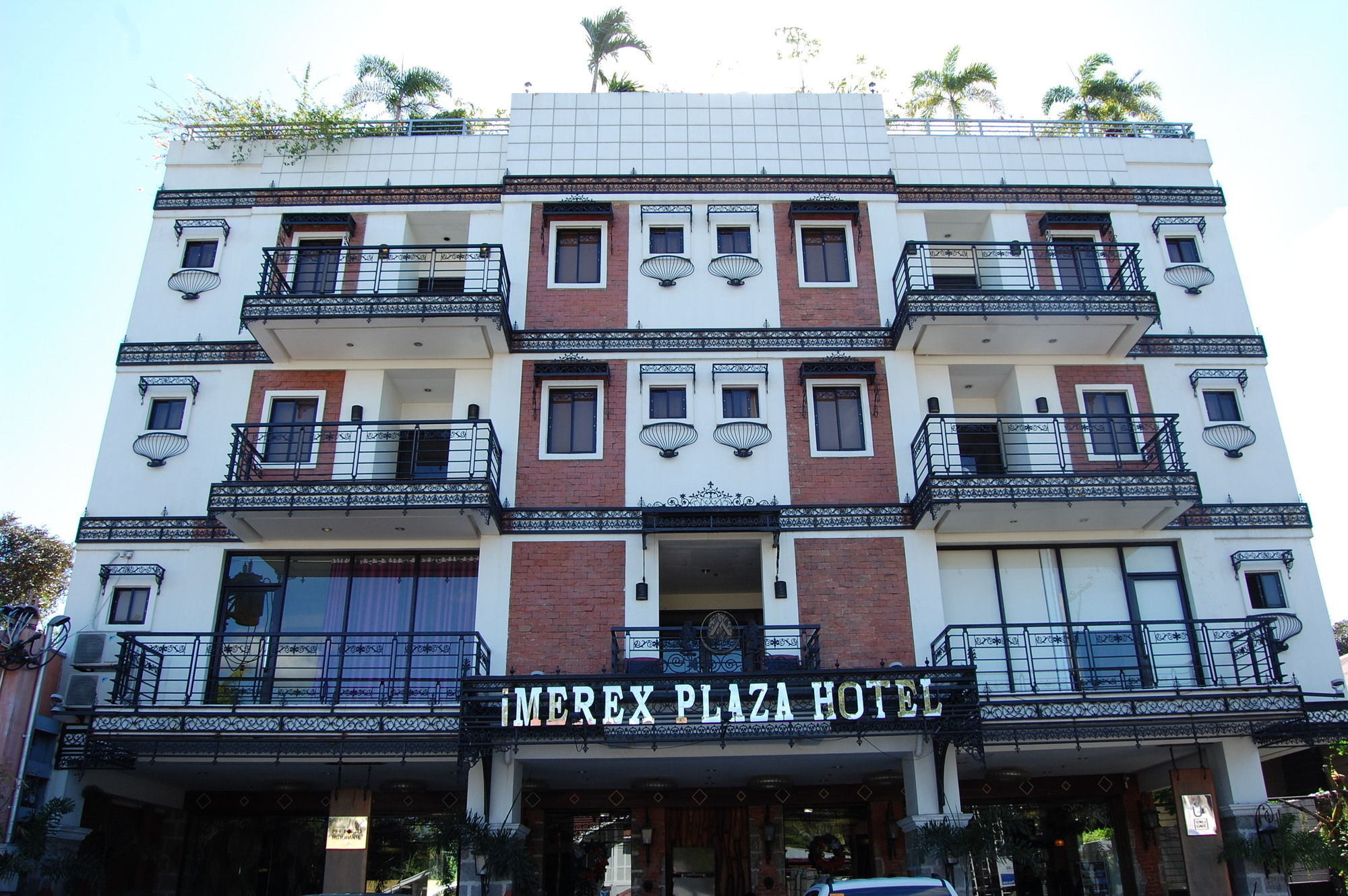 Imerex Plaza Hotel Angeles Esterno foto